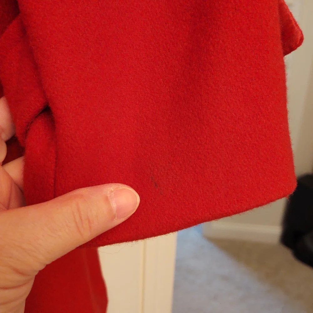 Coat - Picture 7 of 11